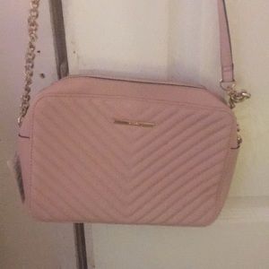 ALDO PINK/BLUSH CROSSBODY BAG WITH GOLD DETAILING AND ADJUSTABLE STRAP